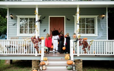 How to Use Virtual Tours to Showcase Seasonal Décor and Maximize Halloween Appeal for Rental Listings in October